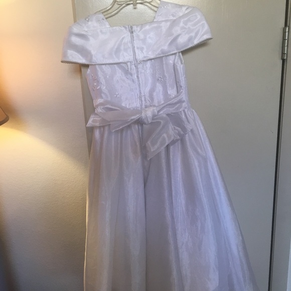First communion dress - Picture 4 of 4